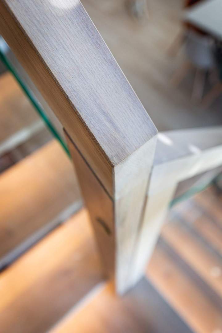 Menuiserie intérieure et escalier en bois pour une ambiance chaleureuse